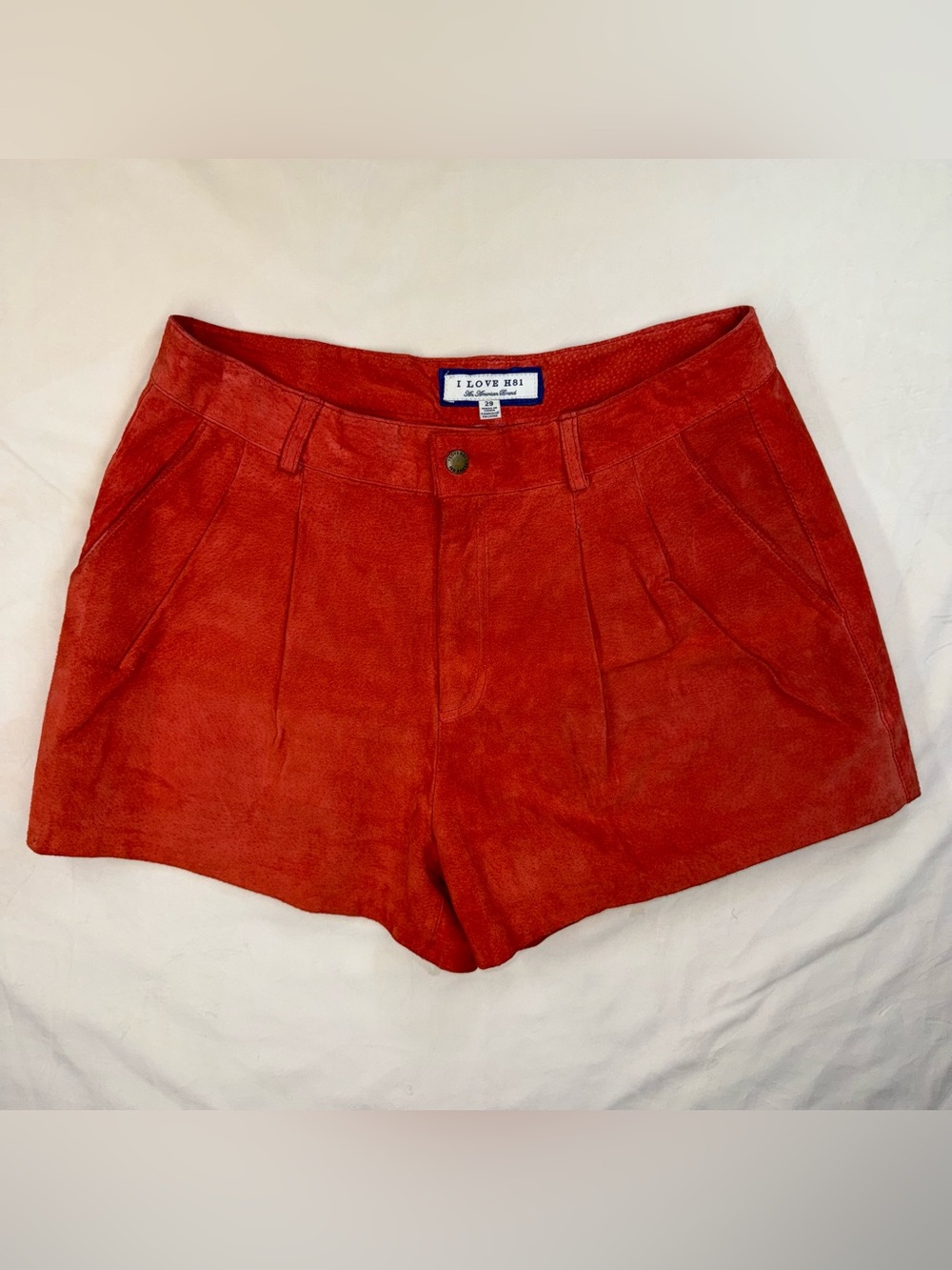 I Love H81 Red Suede Leather Shorts Women’s 29 Pleated High Rise Vintage Y2K